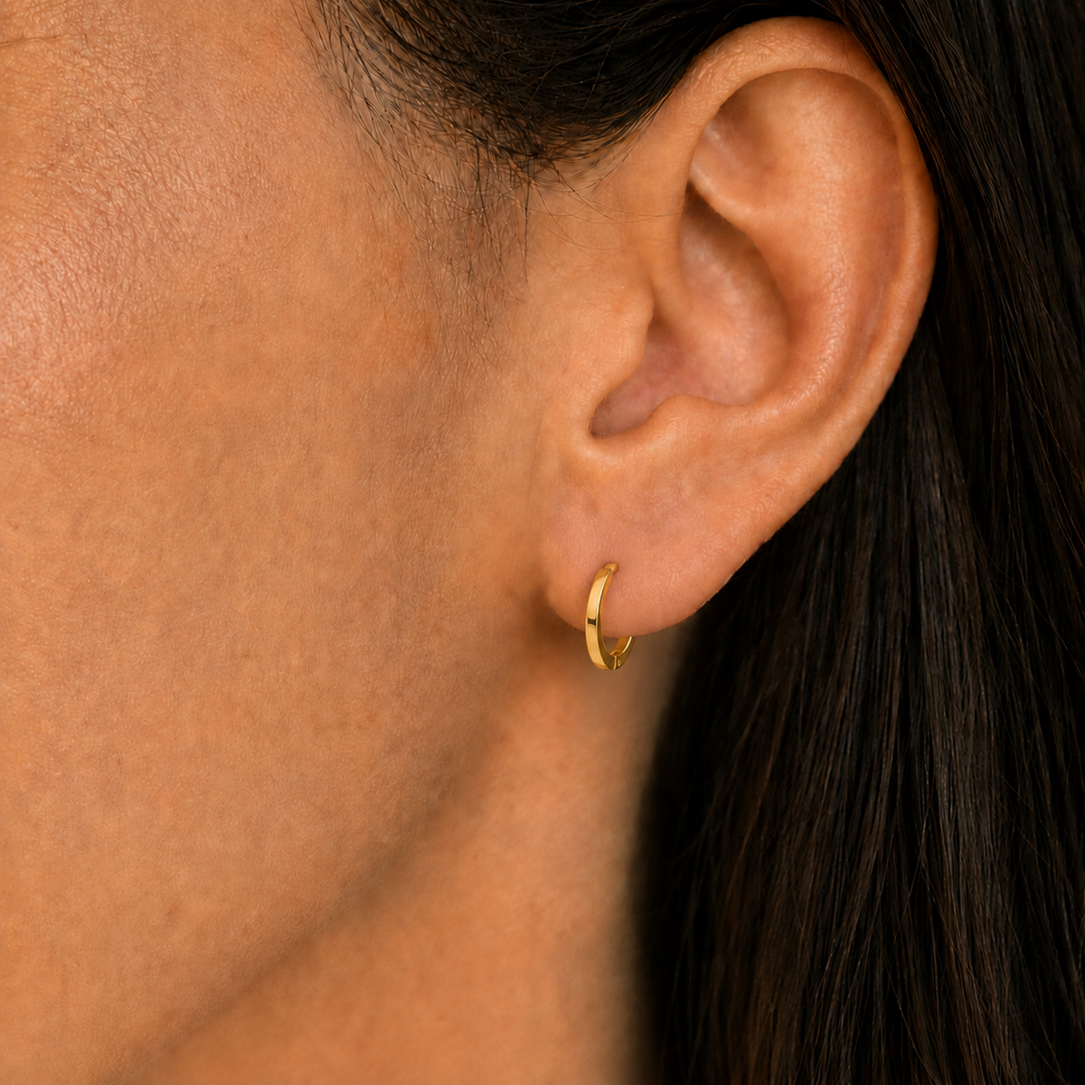 Argolla Huggie Lisa 16 mm
