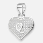 Colgante Letra Q Corazón Circones