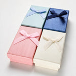 Caja Conjunto Pequeña Color al Azar