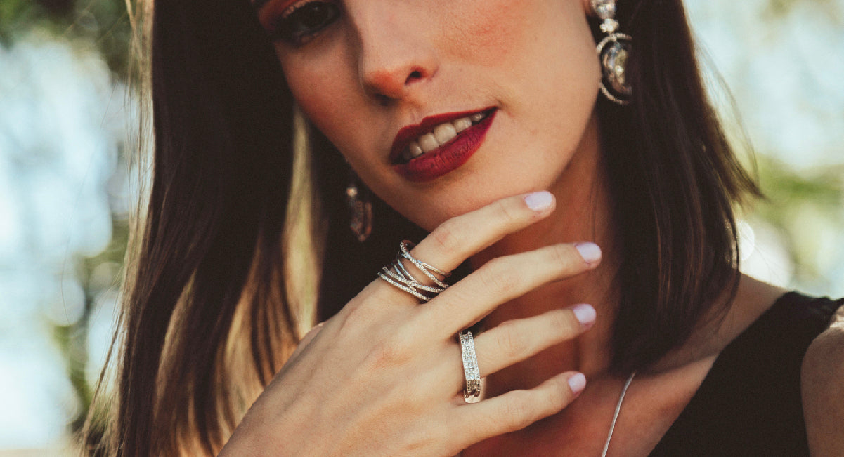 ¿Por qué preferir Joyas de Plata sobre otros materiales?