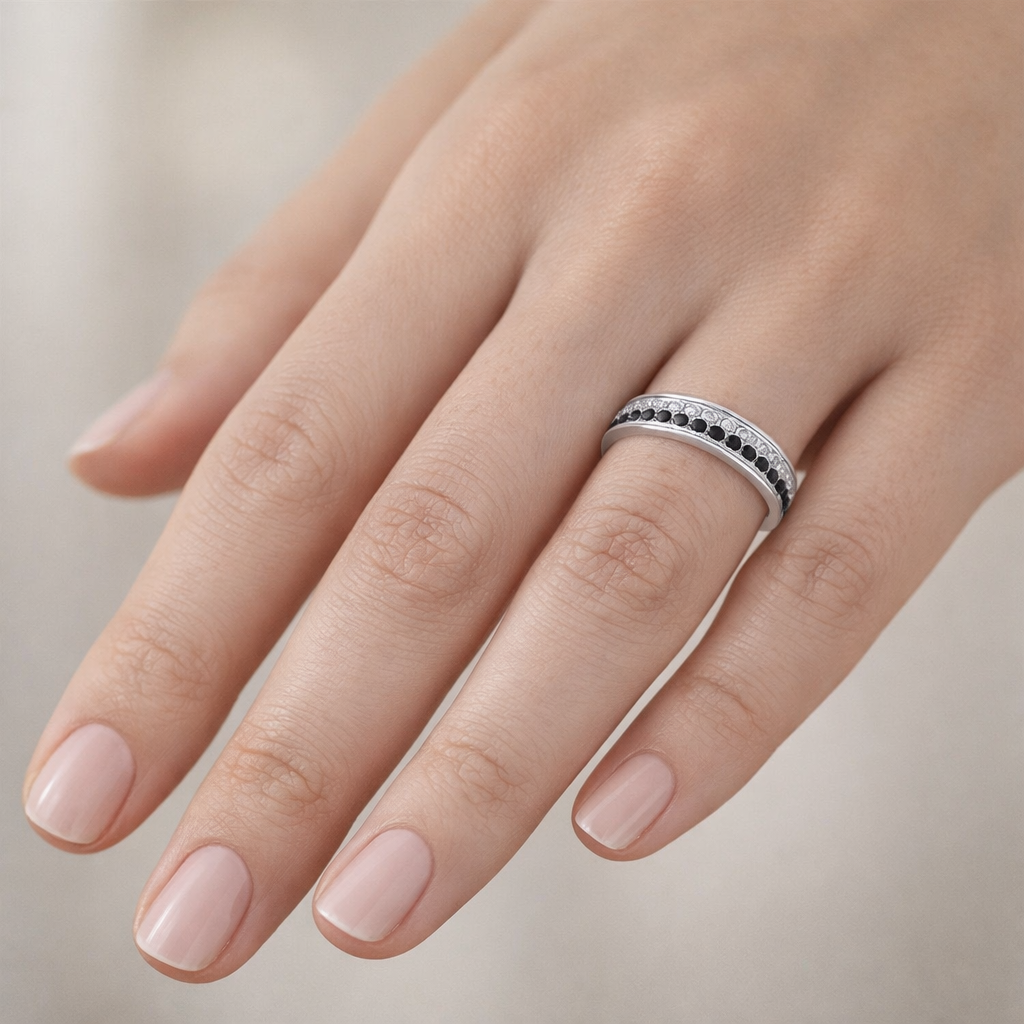 Anillo Cintillo Circones Ónix