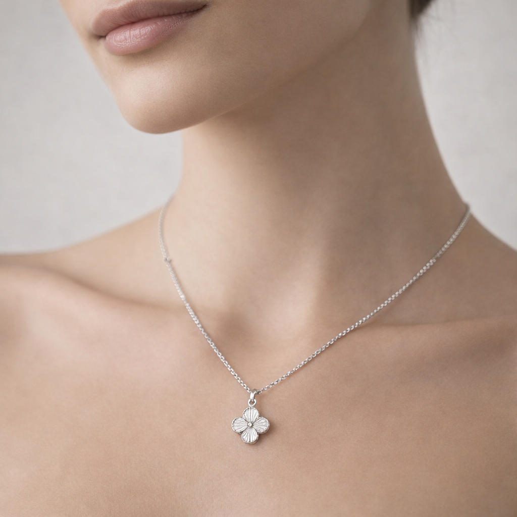 Collar Trébol de la Suerte