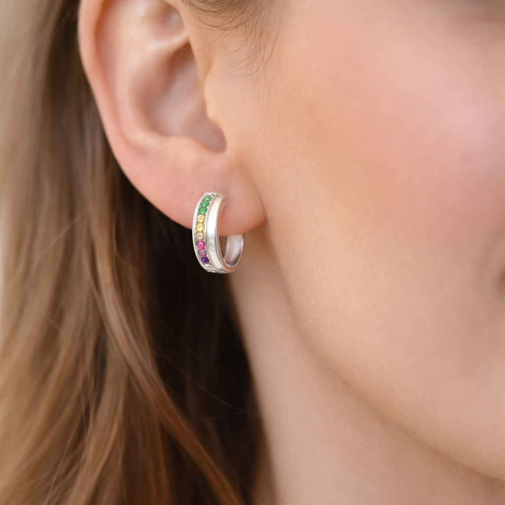 Argolla Huggie Circones Multicolor 14 mm