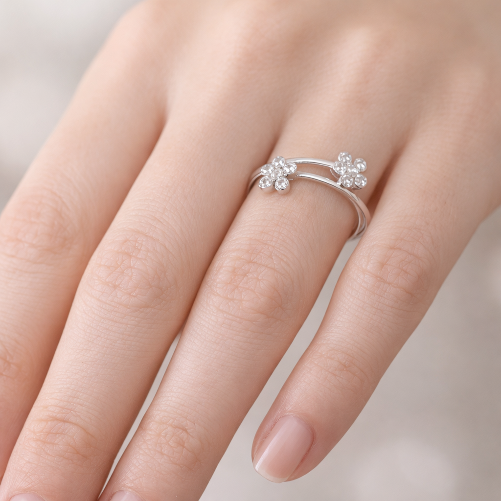 Anillo Ajustable Flores Circones