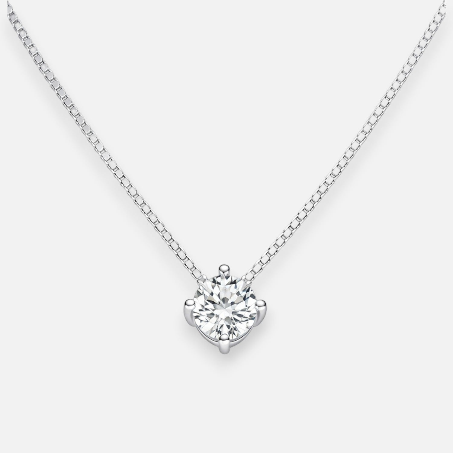 Collar Circón Punto de Luz 4 mm