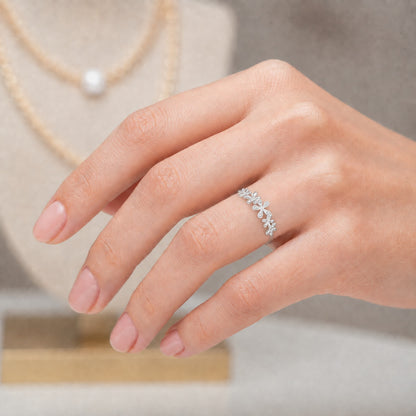 Anillo Cintillo Flores Circones