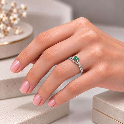 Anillo del Deseo Flor Circones Esmeralda