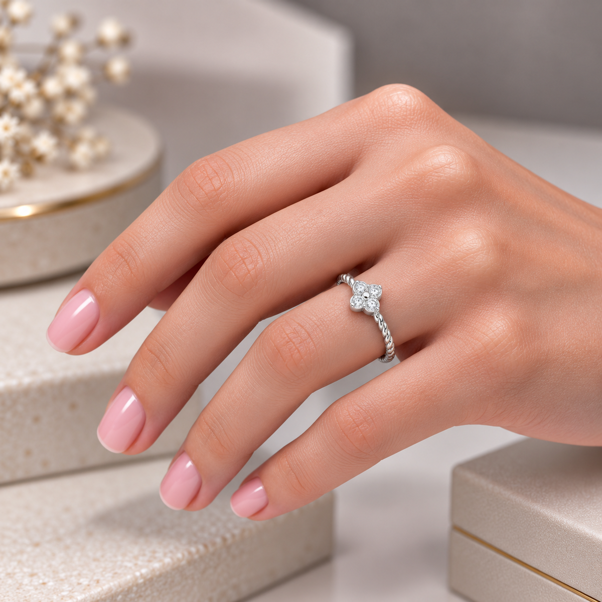 Anillo Entorchado Trébol de la Suerte Circones