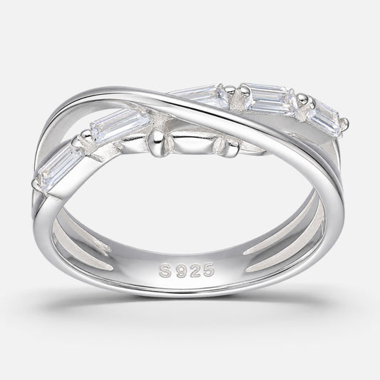 Anillo Lineas Entrelazadas Circones Baguette