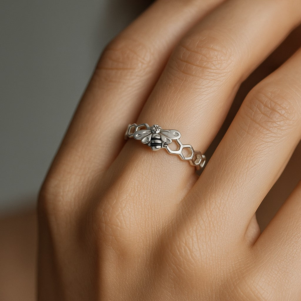Anillo Panal Abeja Esmaltada