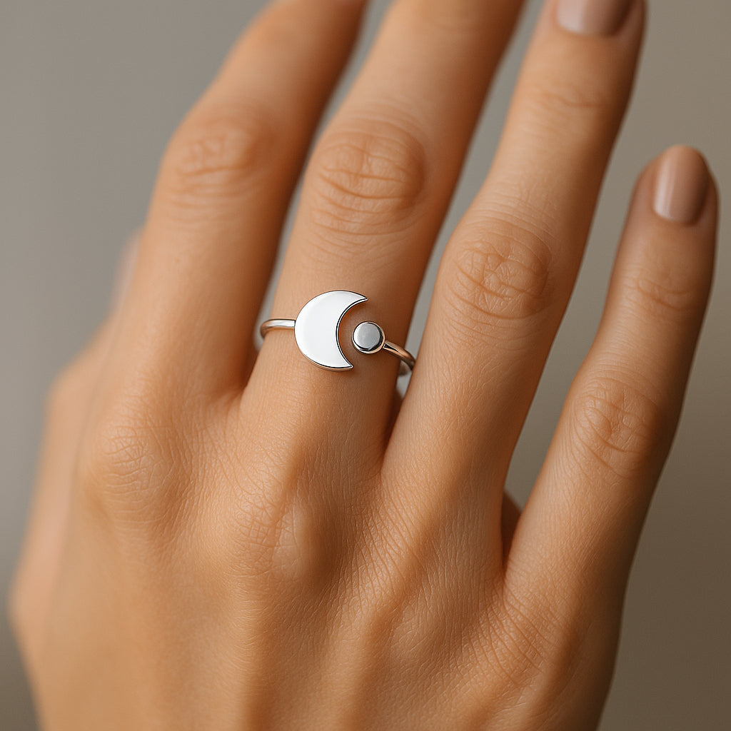 Anillo Ajustable Media Luna y Circulo