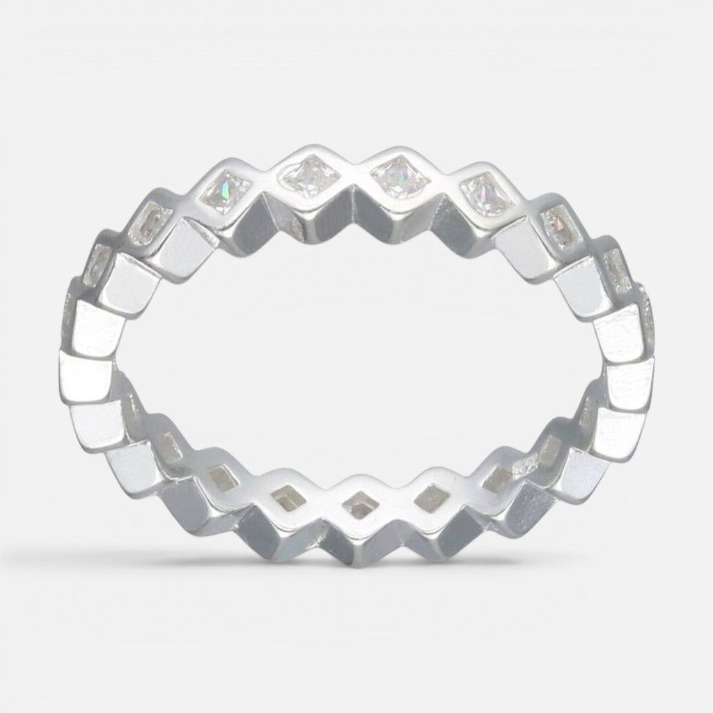 Anillo Cintillo Rombos Circones