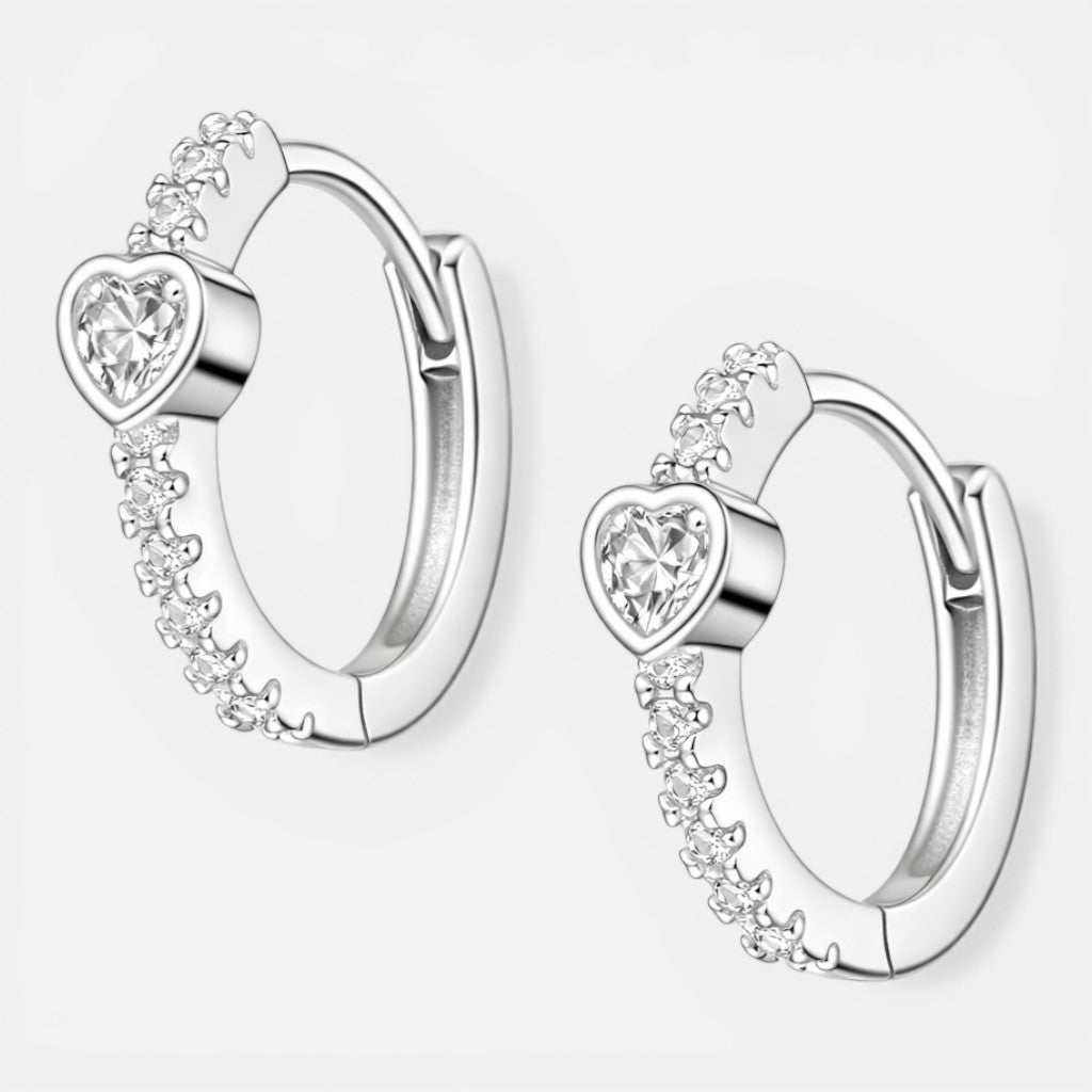 Argolla Huggie Corazón Circones 12 mm