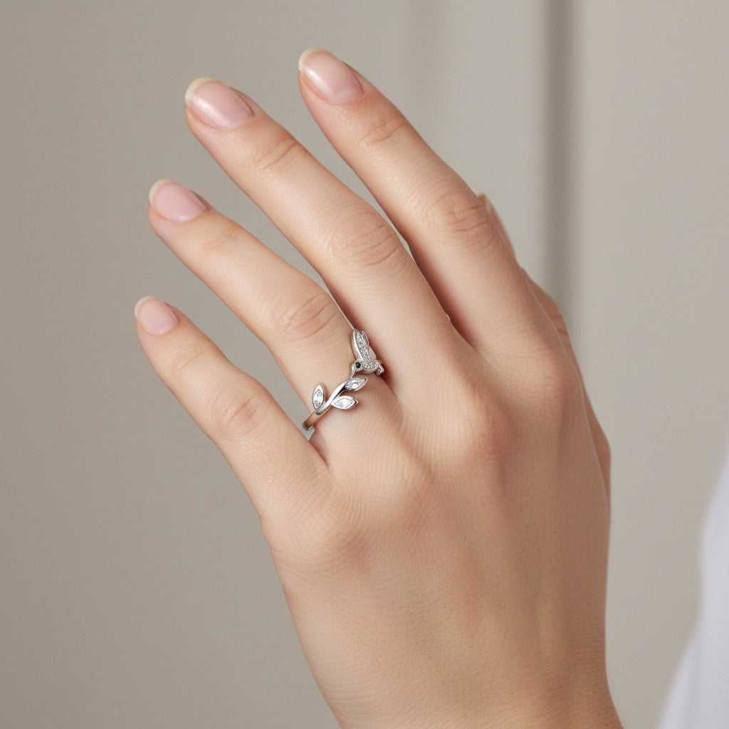 Anillo Ajustable Colibrí Espigas Circones