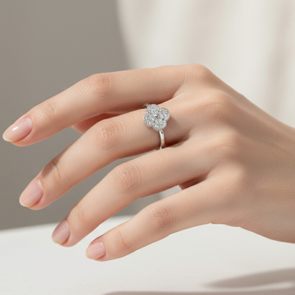 Anillo Trébol de la Suerte Circones