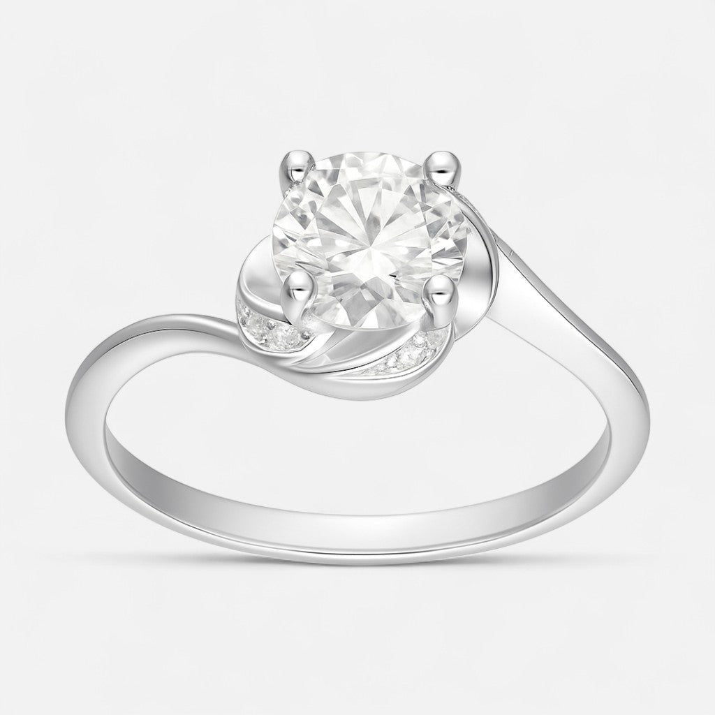 Anillo Entrelazado Moissanita