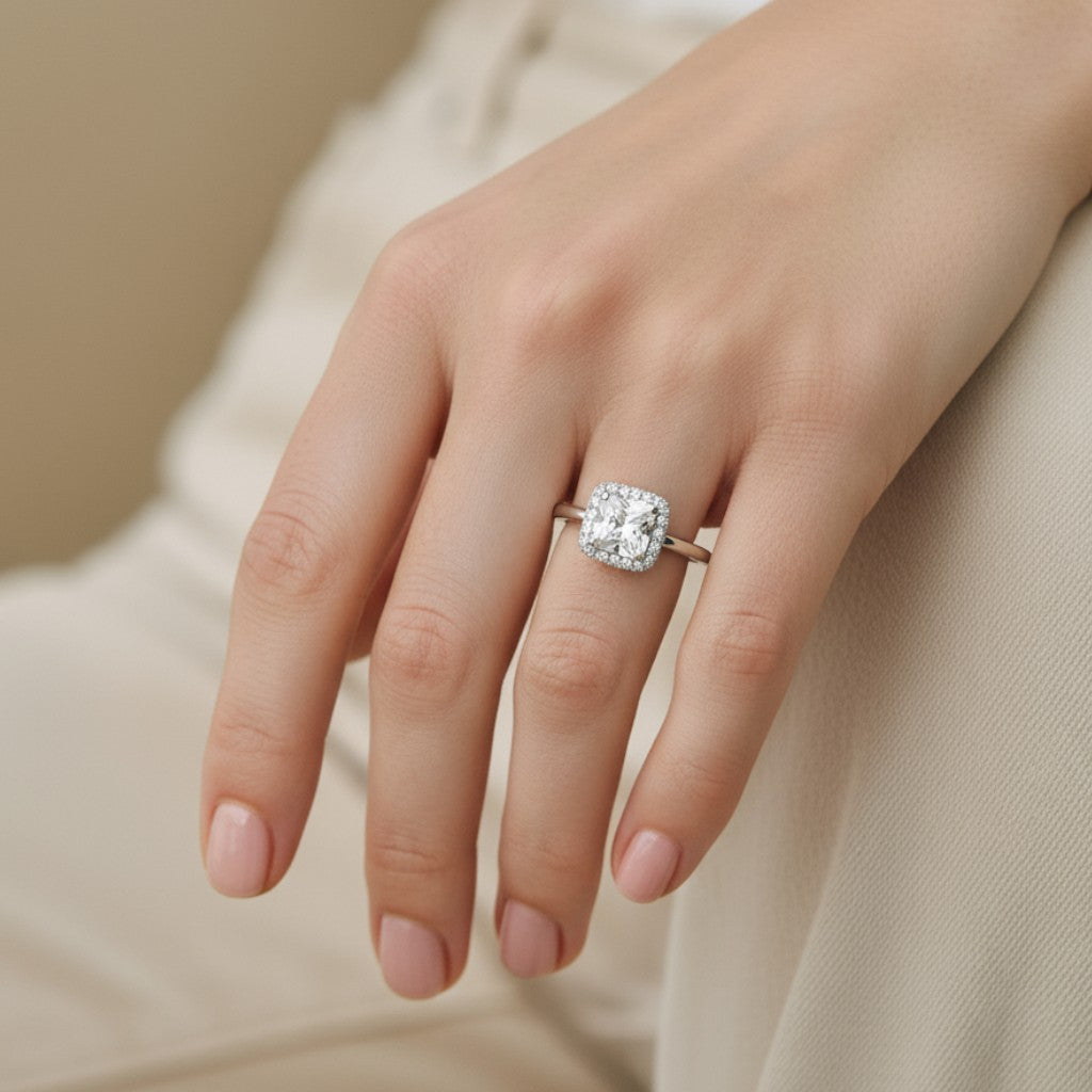 Anillo Circón Solitario