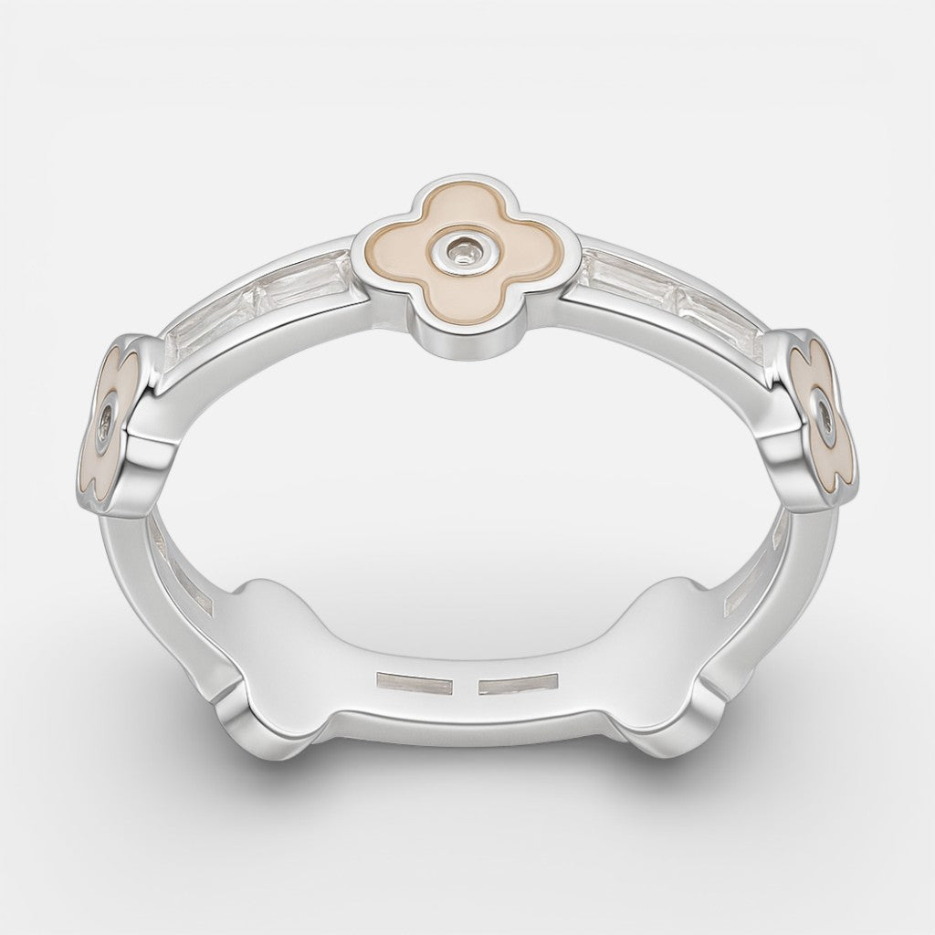 Anillo Trébol de la Suerte Circones Baguette Nácar