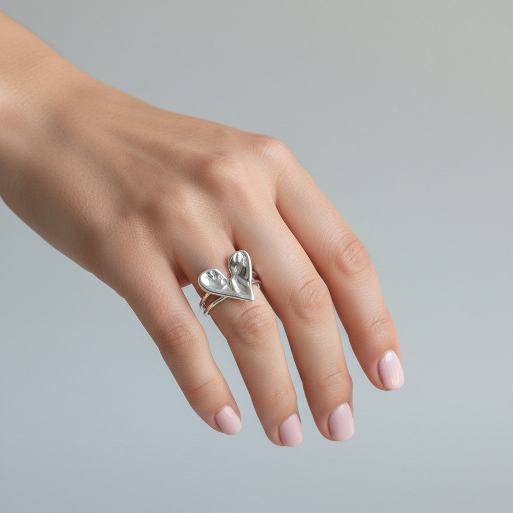 Anillo Corazón Chunky Martillado