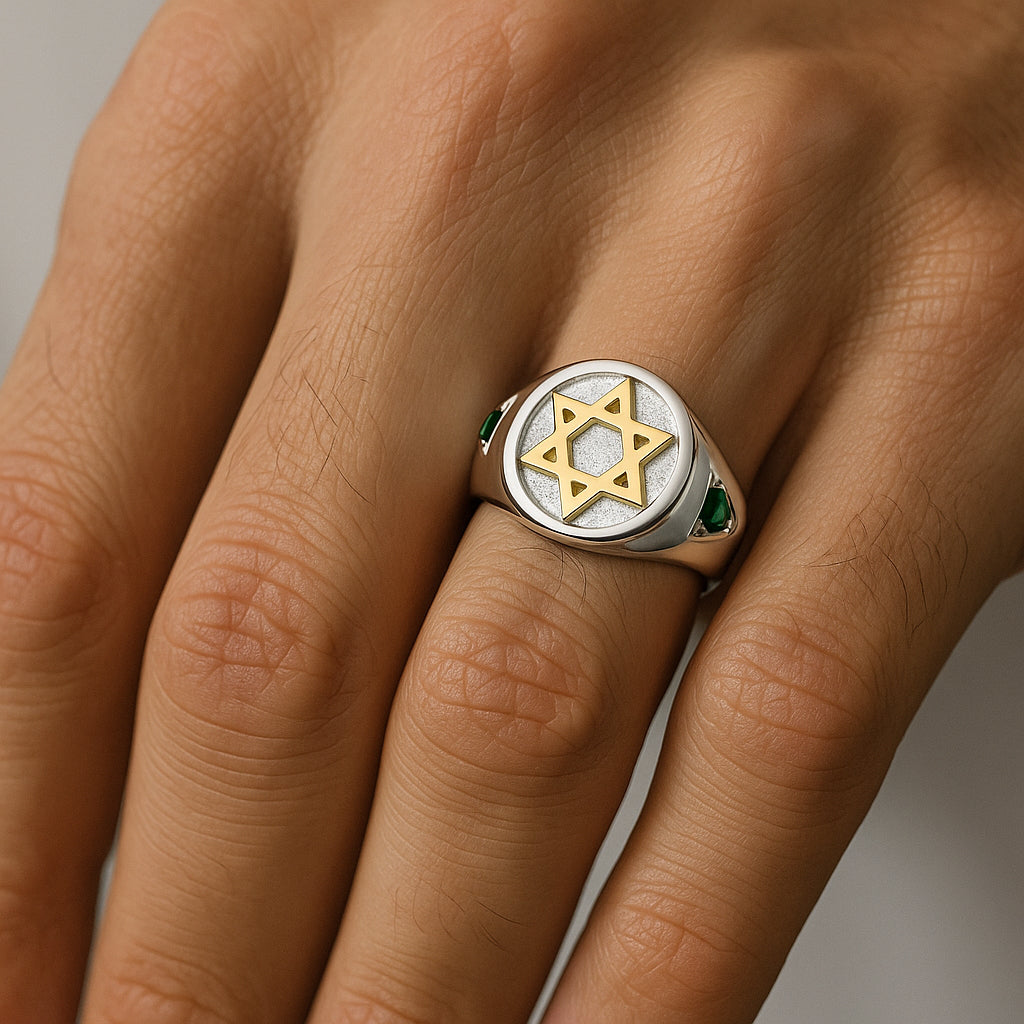 Anillo Sello Circones Esmeralda Estrella de David en Oro