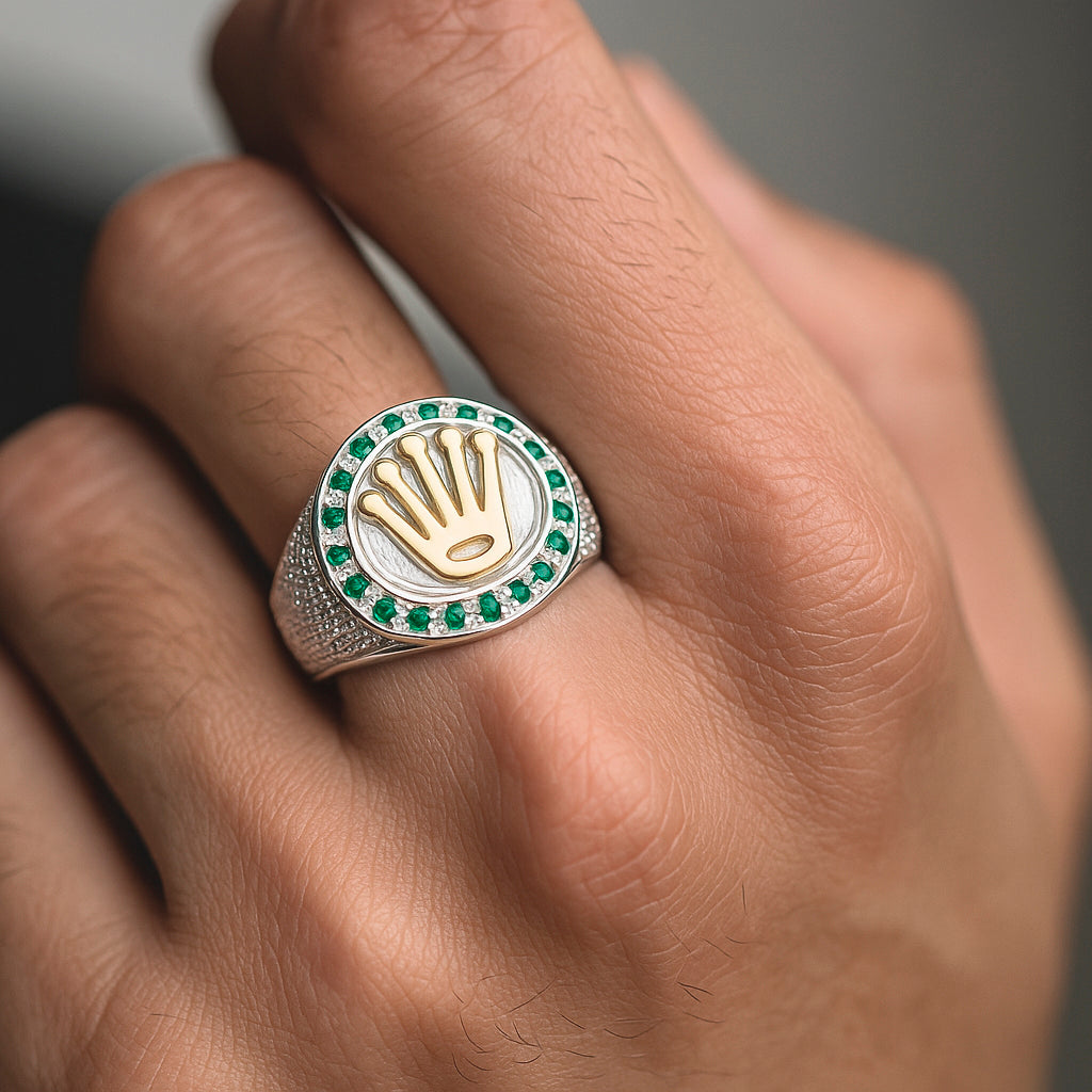 Anillo Sello Corona en Oro Circones Esmeralda