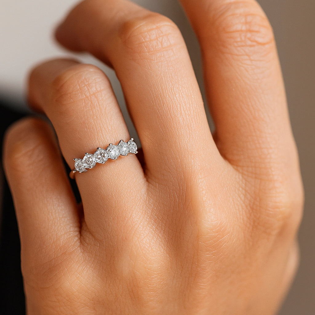 Anillo Cintillo Circones