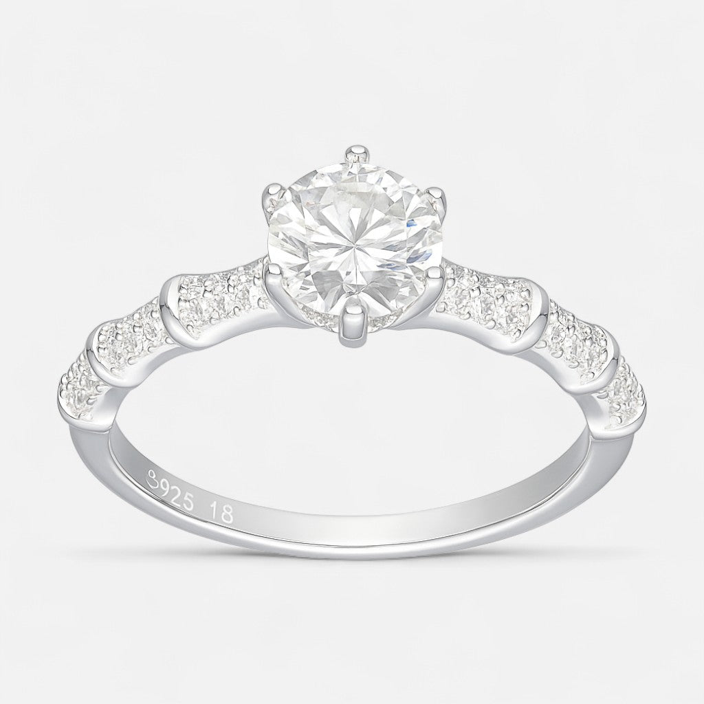 Anillo Solitario Moissanita y Circones