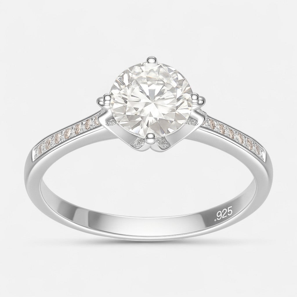 Anillo Solitario Moissanita y Circones