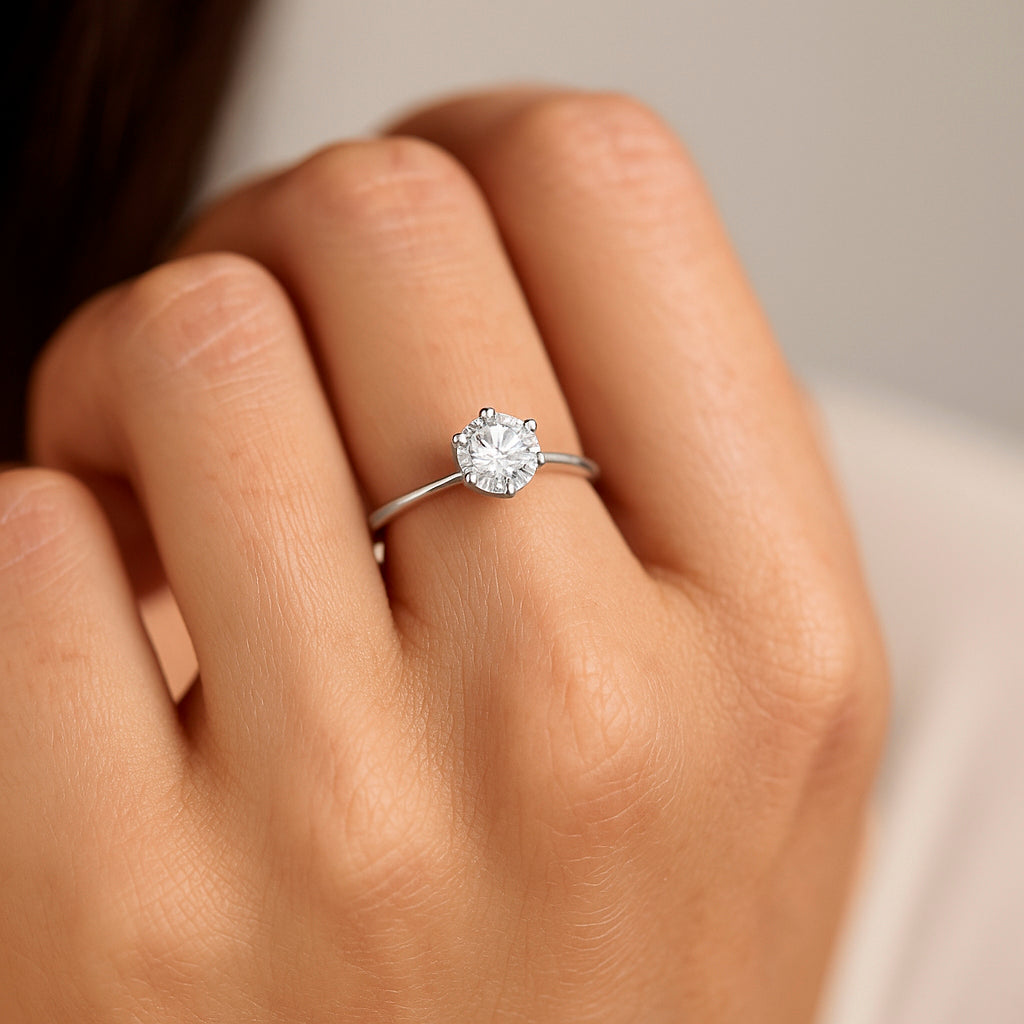 Anillo Circón Solitario