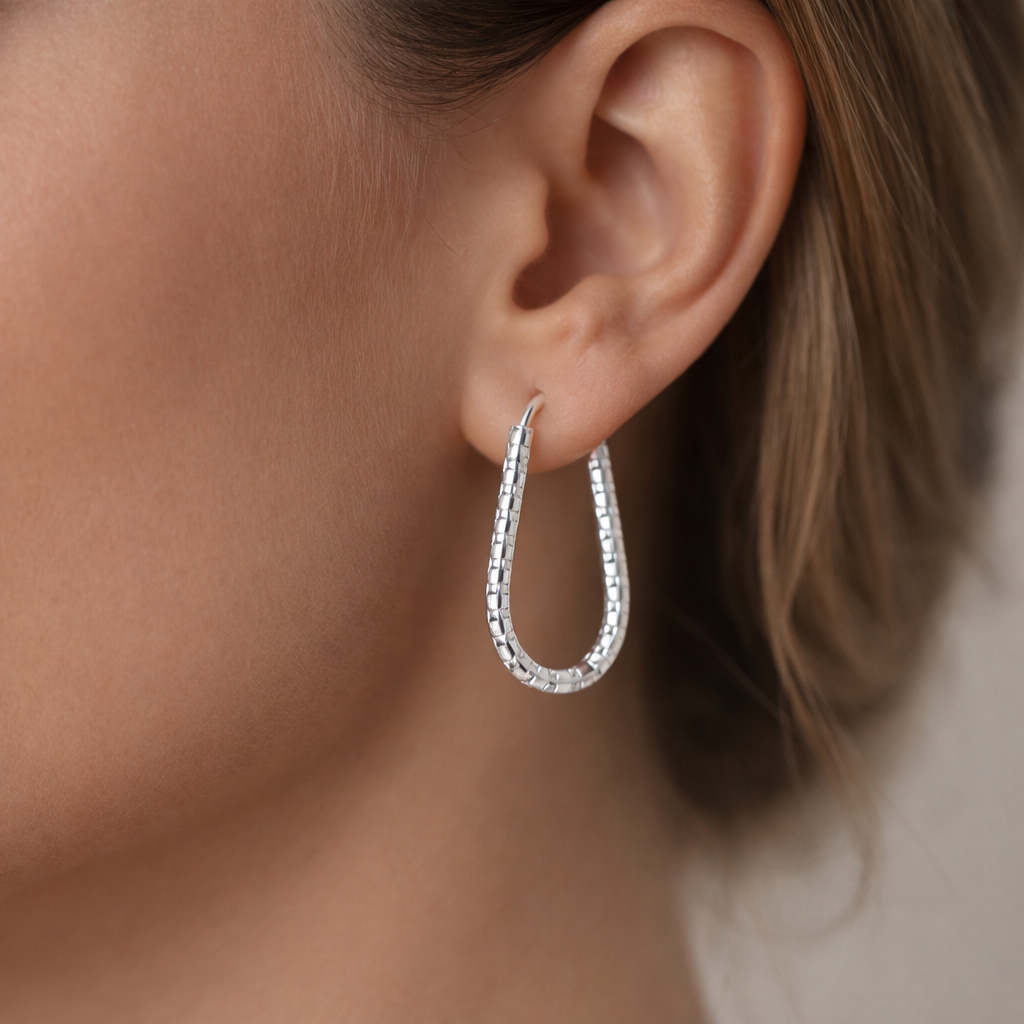 Argolla Ovalada Facetada 20x14 mm