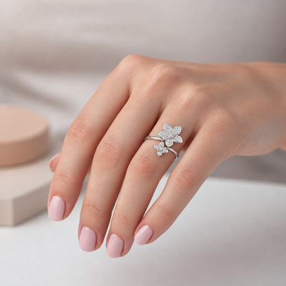 Anillo Ajustable Flores Circones