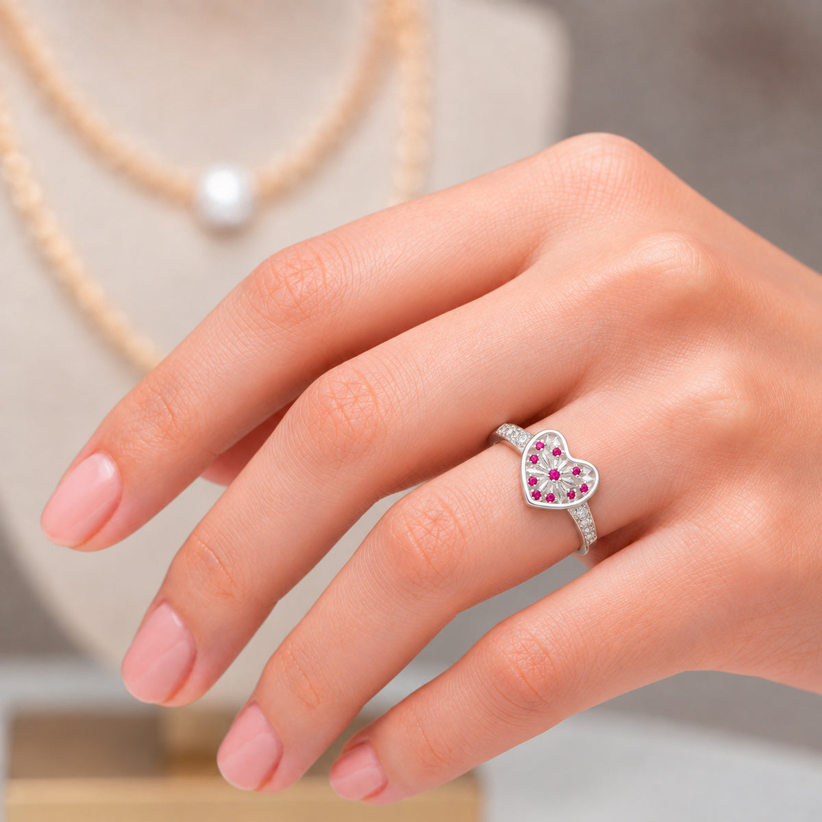 Anillo Corazón Flor Circones Fucsia