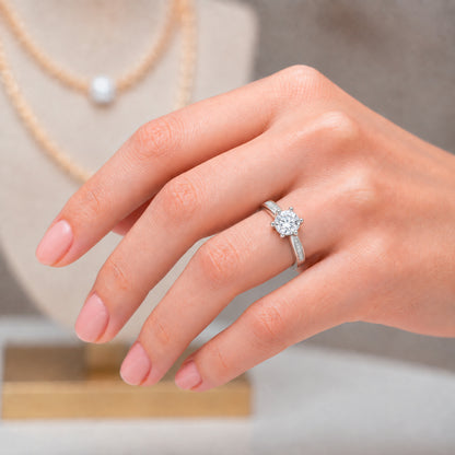 Anillo Solitario Moissanita