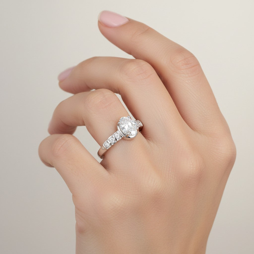 Anillo Solitario Moissanita y Circones