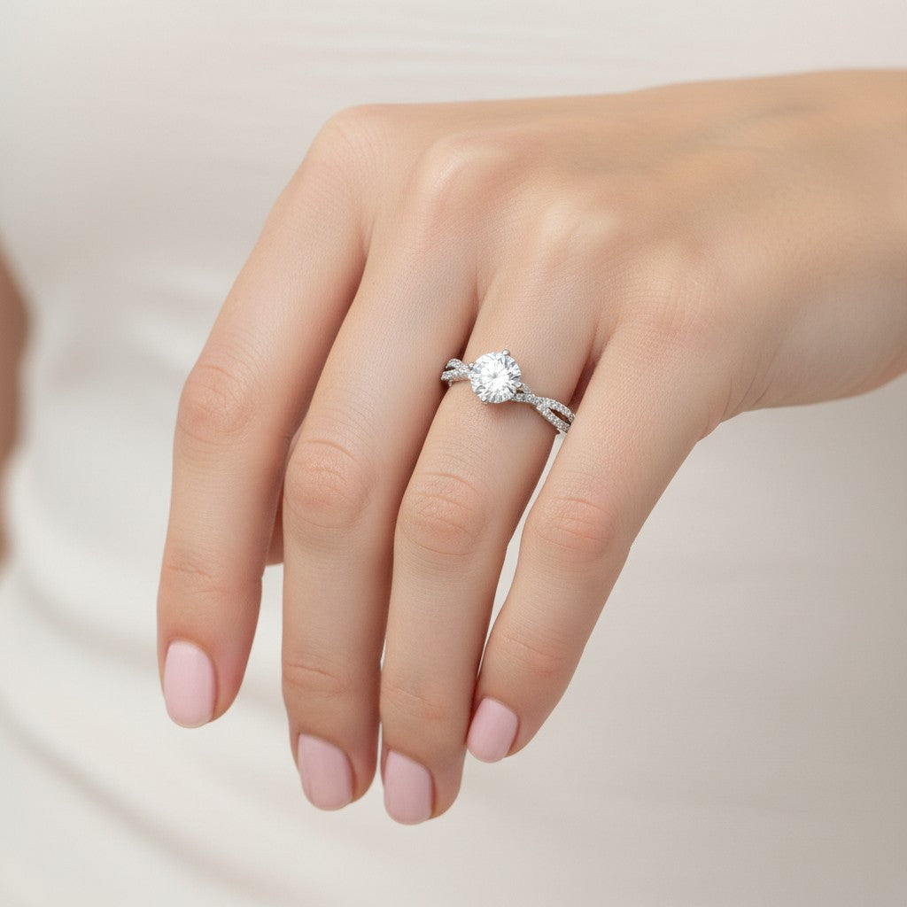 Anillo del Deseo Moissanita y Circones