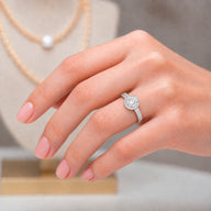 Anillo Solitario Halo Moissanita