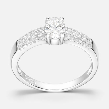 Anillo Solitario Ovalado Moissanita