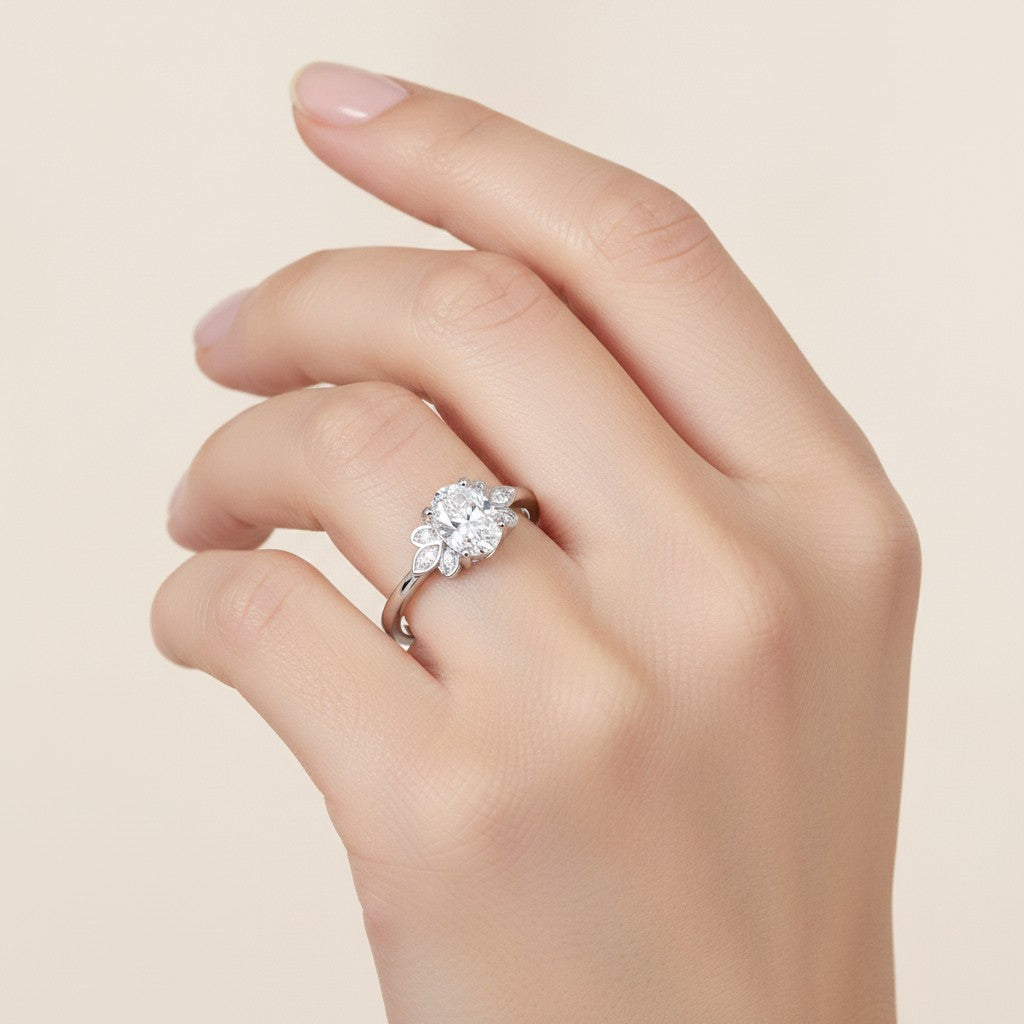 Anillo Espigas Moissanita y Circones