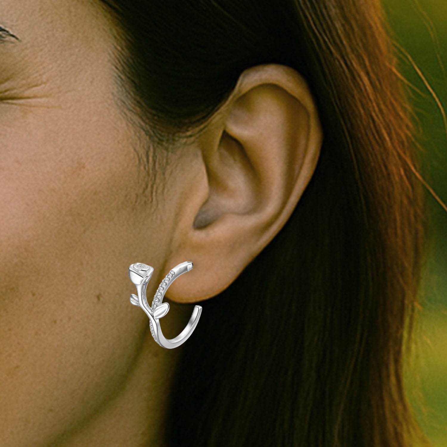 Semi Argolla Flor Circones 20 mm