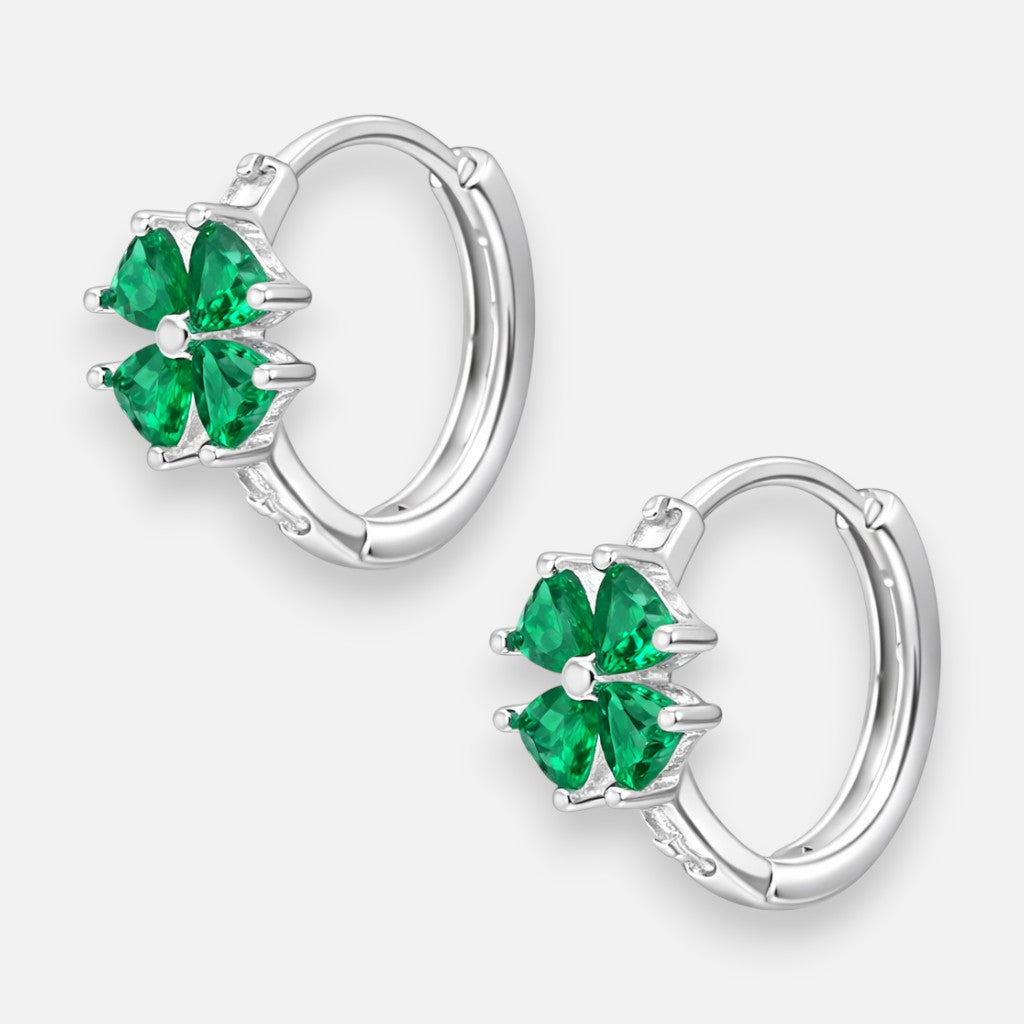 Argolla Huggie Trébol Corazones Circones Esmeralda 13 mm