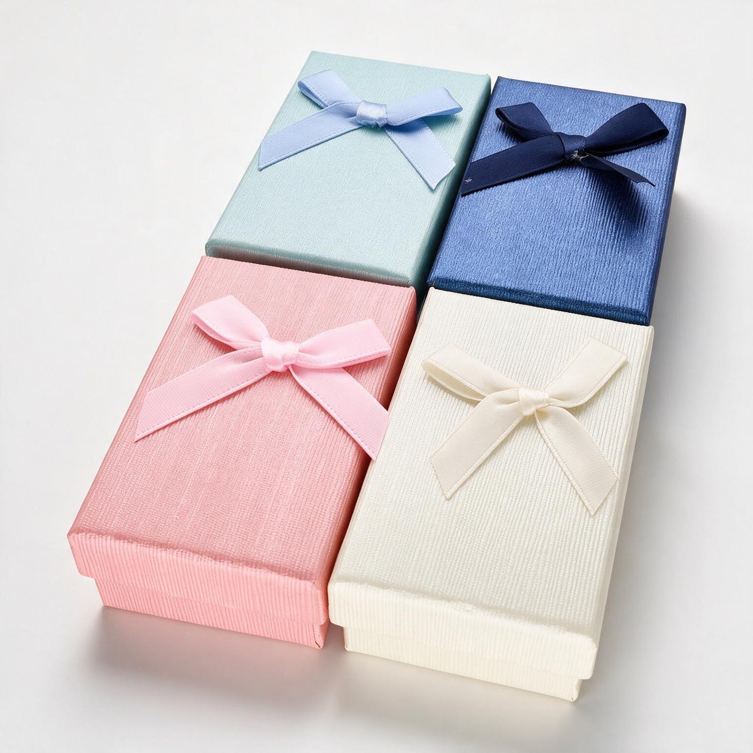 Caja Conjunto Pequeña Color al Azar
