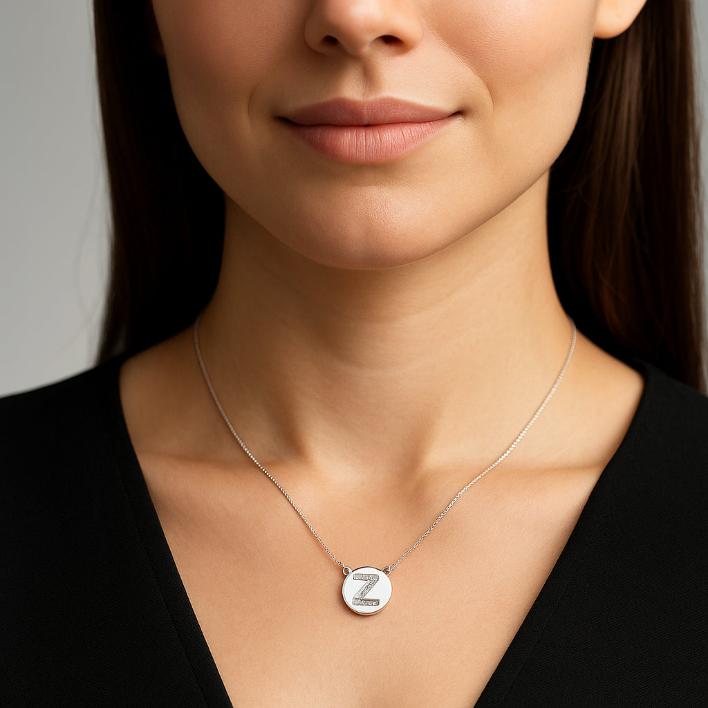 Collar Círculo Letra Z Circones