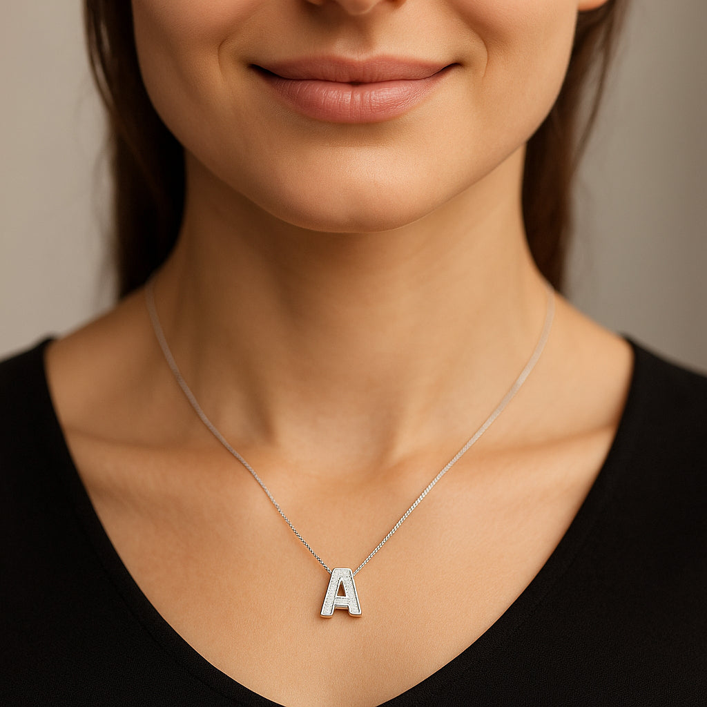 Collar Letra A Circones