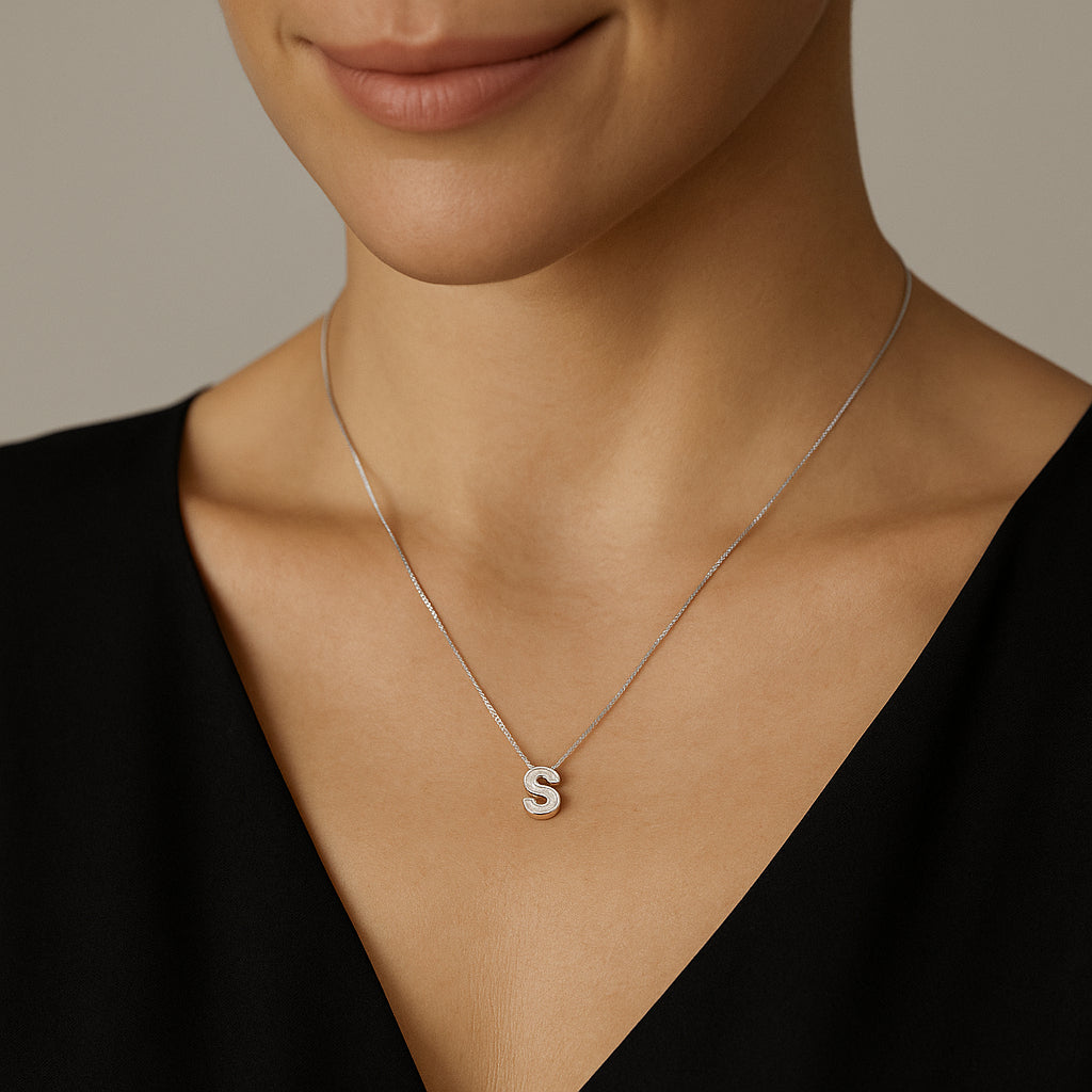 Collar Letra S Circones