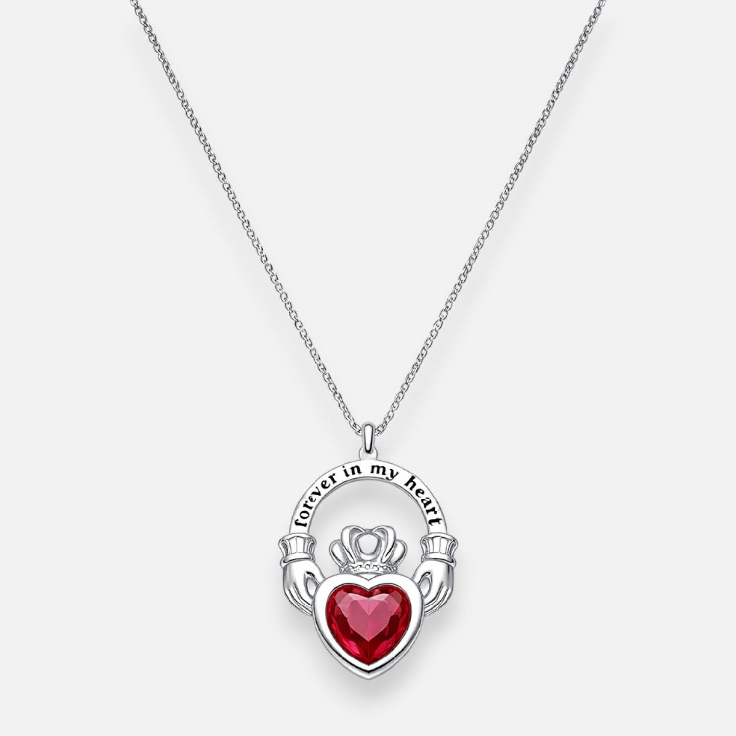 Collar Claddagh Circón Rubí