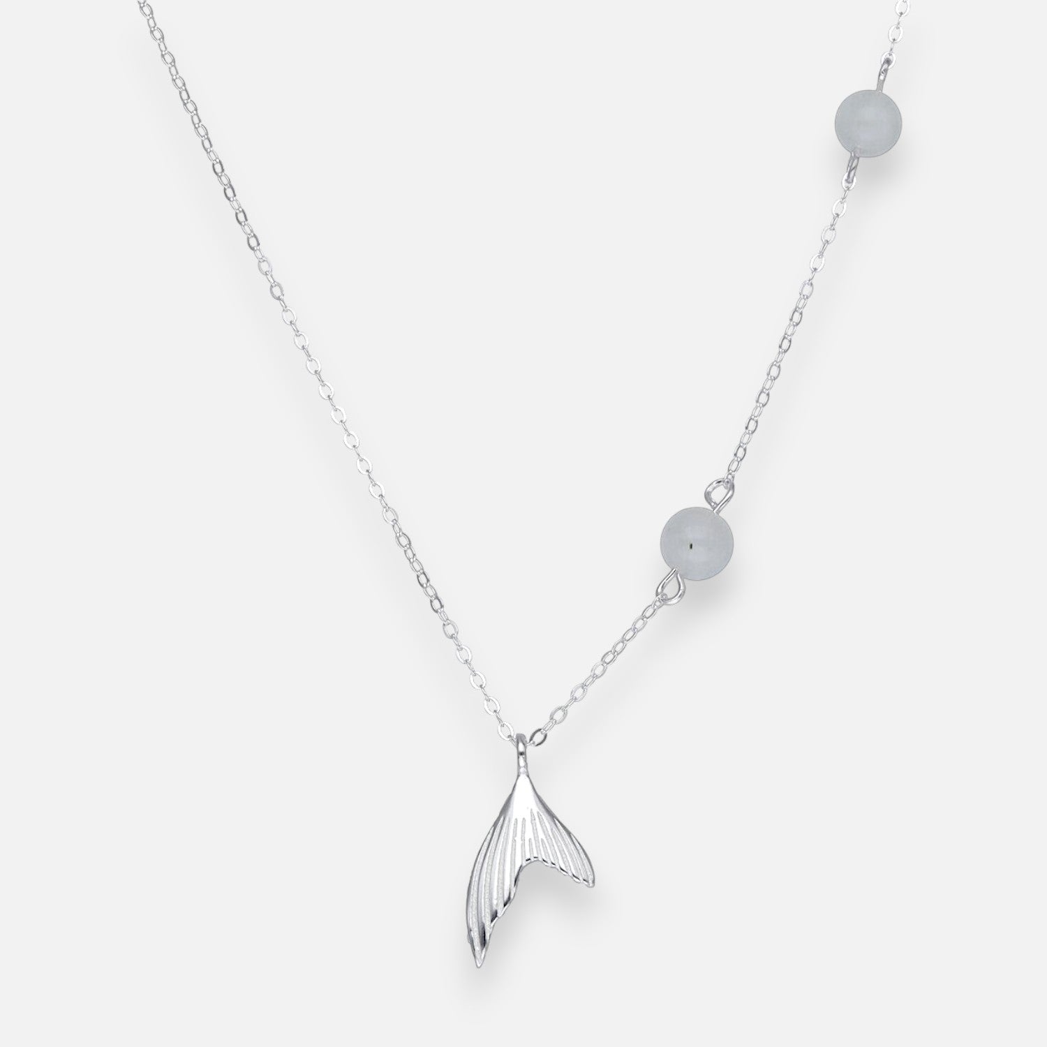 Collar Cola de Ballena Esferas