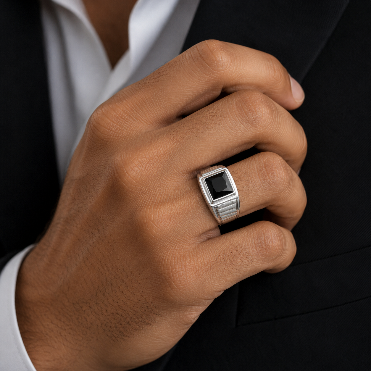Anillo Sello Ónix Facetado