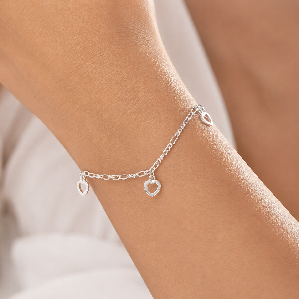 Pulsera Cartier Corazones