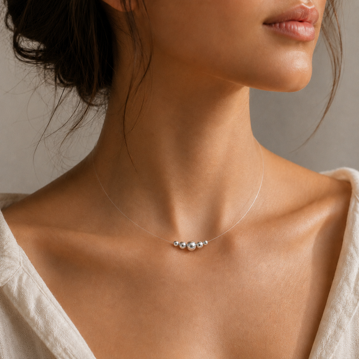 Collar Fantasma Esferas