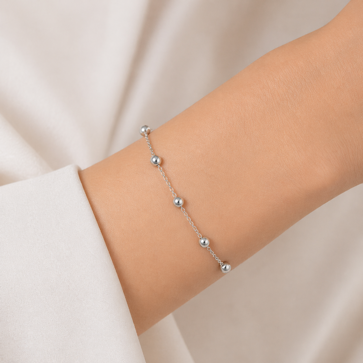 Pulsera Tradicional con Esferas